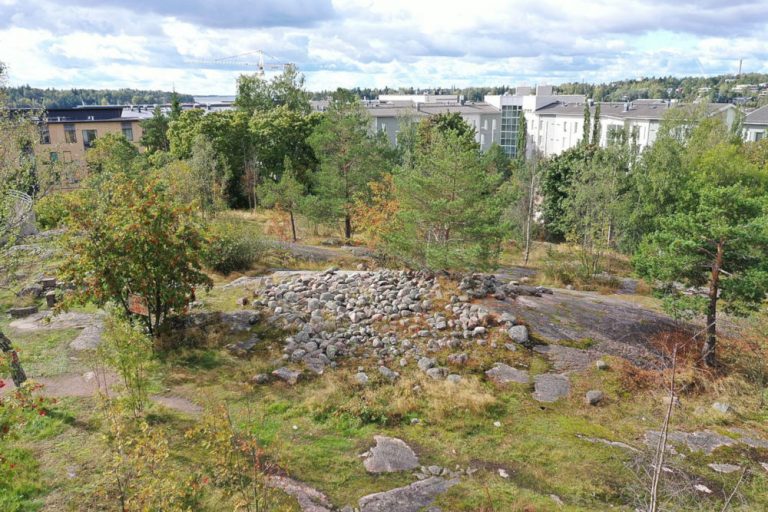 Bronze Age Burial Site in Herttoniemenranta