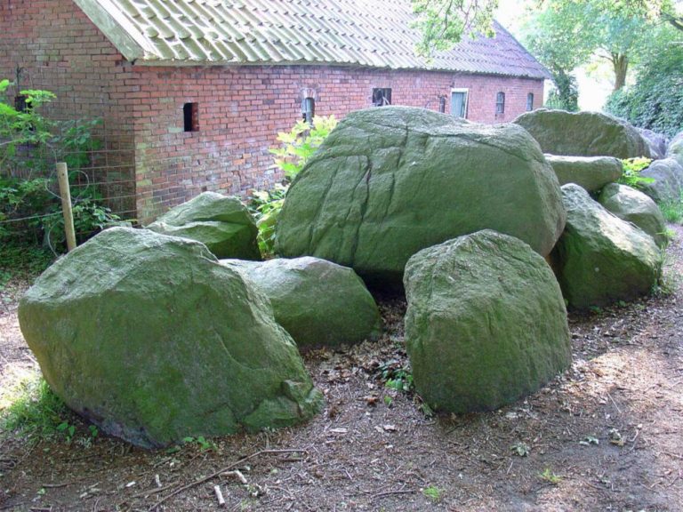 dolmen d4 midlaren