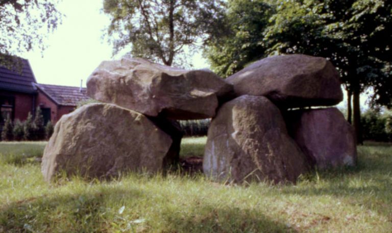 dolmen d9
