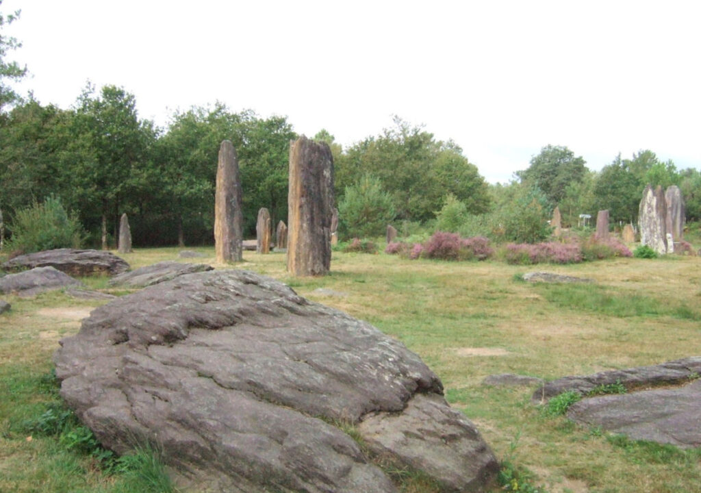 menhirs of monteneuf