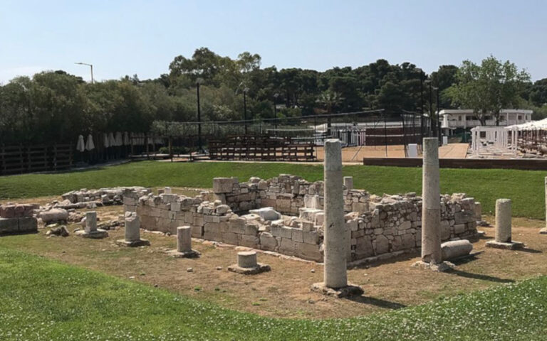 temple of apollo zoster