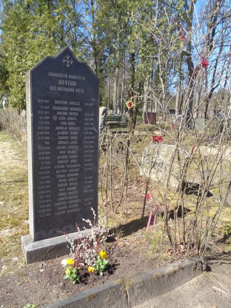 Memorial for Dievturi victims of the Soviets