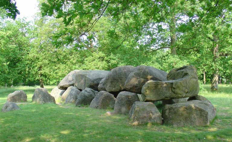 dolmen d14