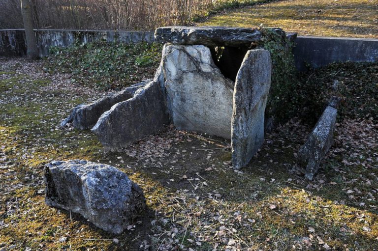 dolmen of auvernier