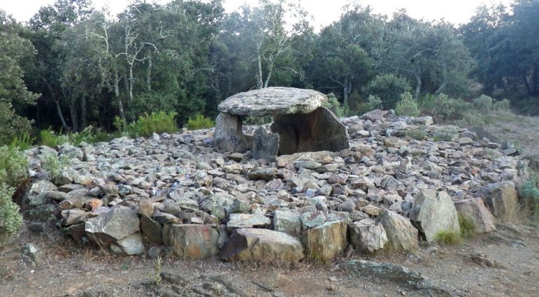 Dolmen de Serrat d'en Jacques