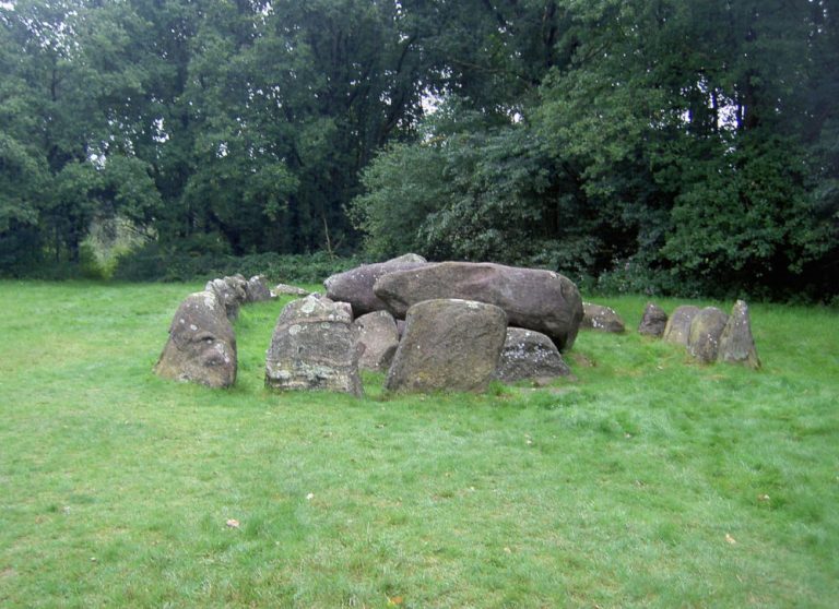dolmen d20