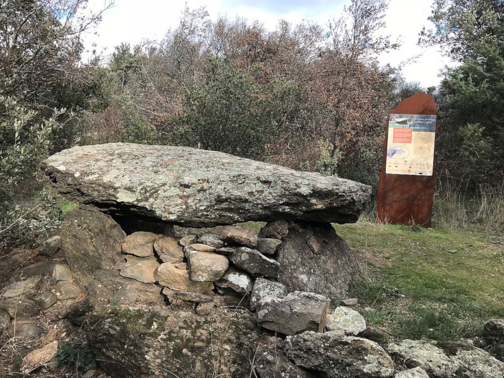 Las Apostados dolmen