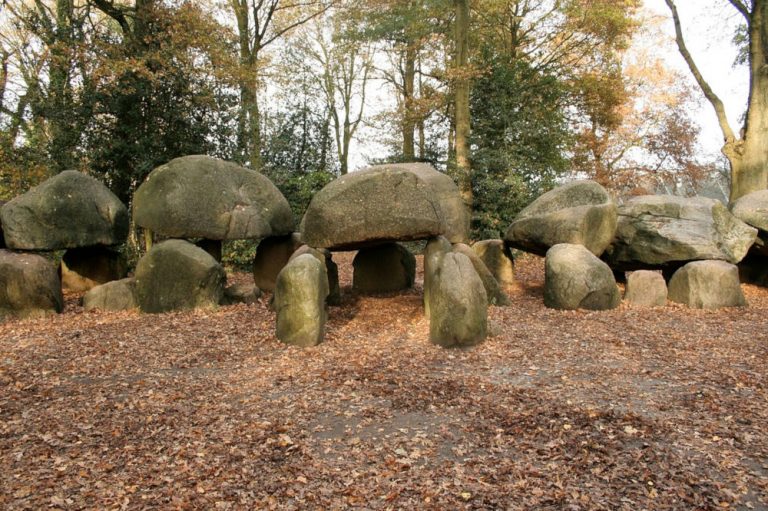 dolmen d27