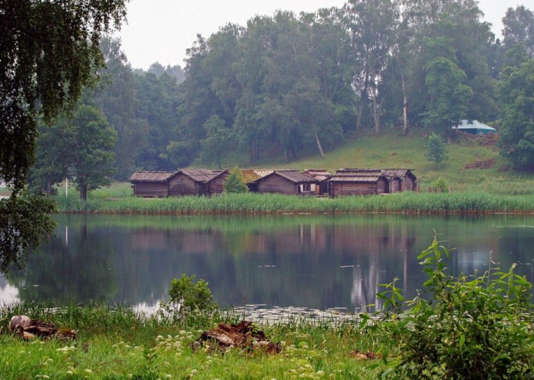 Āraiši lake settlement