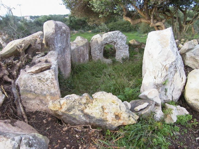 Dolmen of Alcaidús d’en Fàbregues