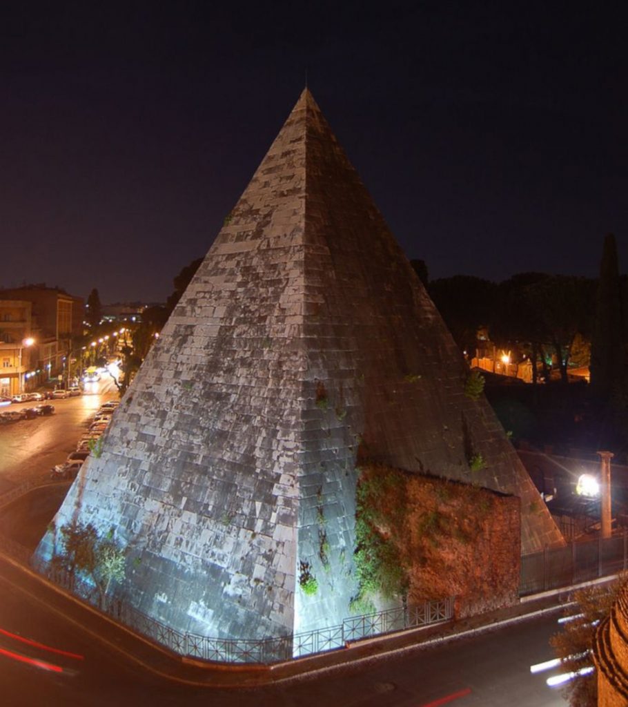 cestia pyramid