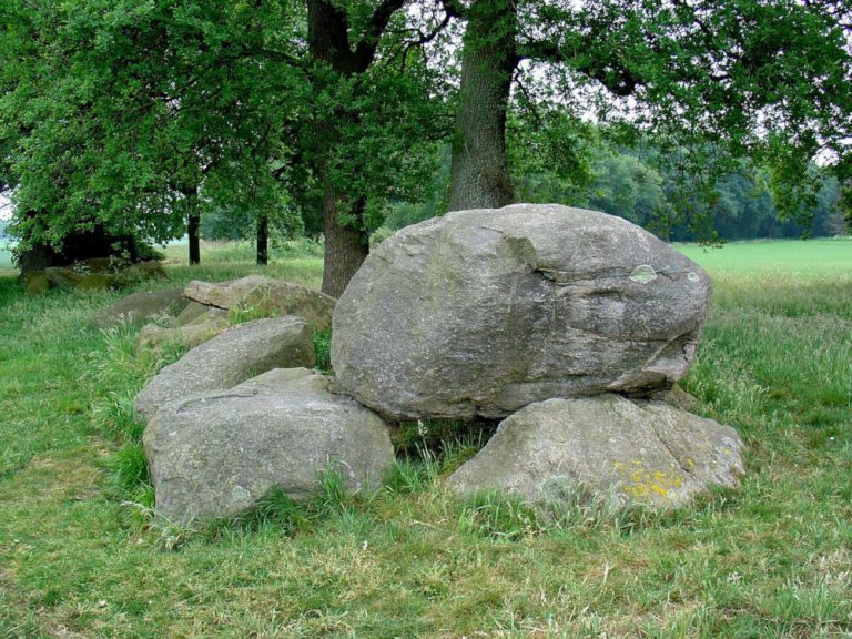 dolmen d36
