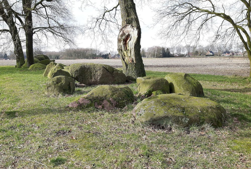 dolmen d37