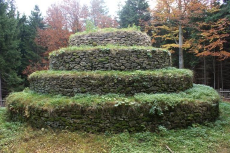 waldviertel pyramid