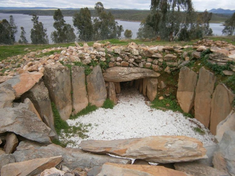 Cerro de la Barca dolmen