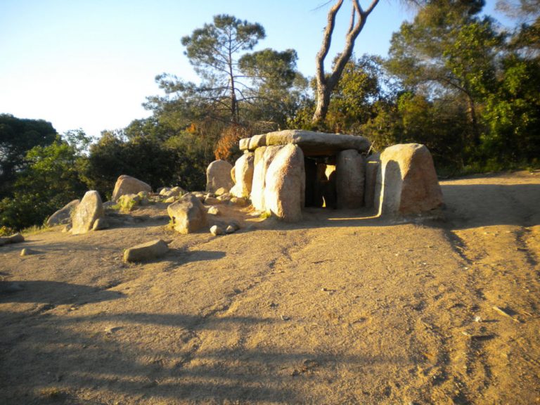 Dolmen Ca l’Arenes
