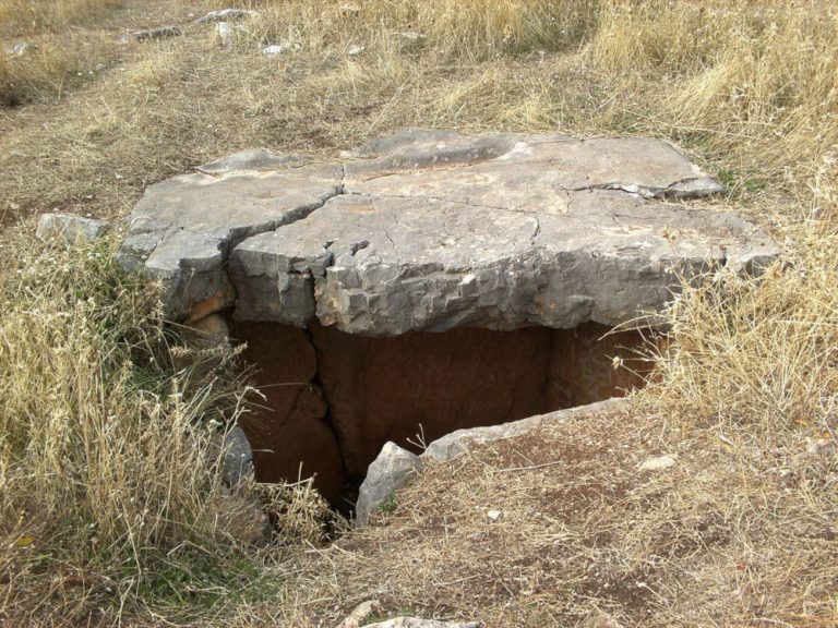 Dolmen del Collado de los Bastianes