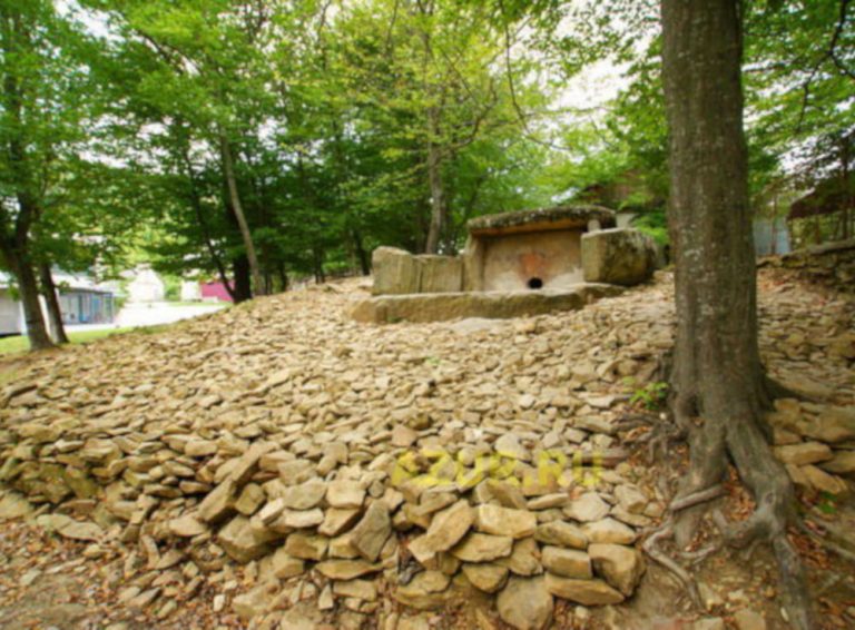 Dzhubga dolmen