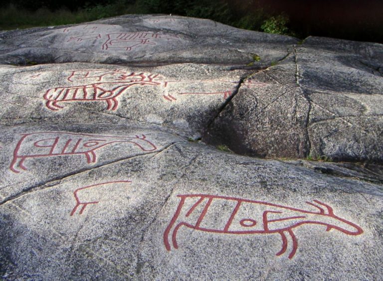 Møllerstufossen rock carvings