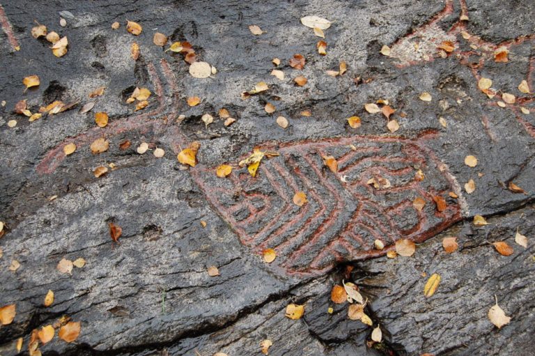 Tennes rock carvings