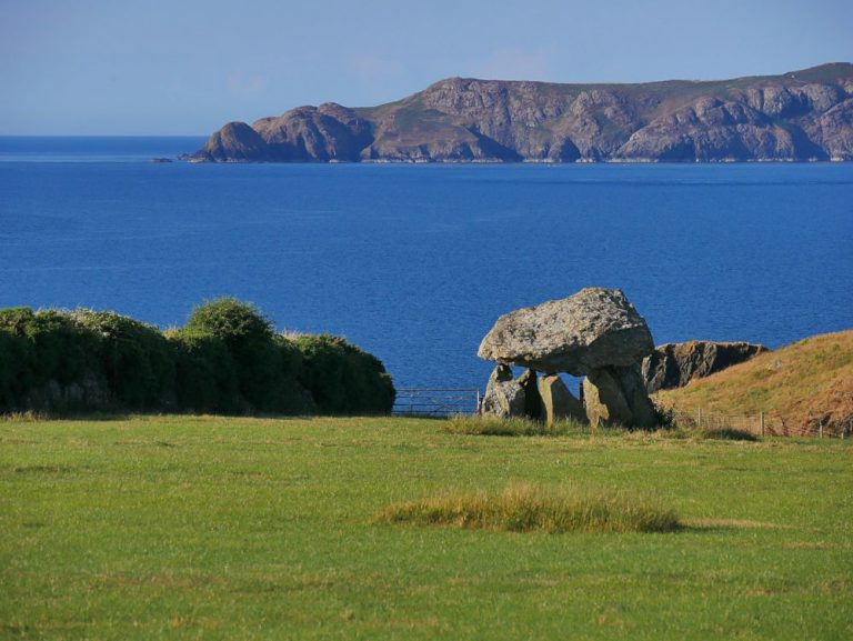 carreg samson