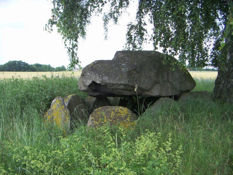 damerow dolmens