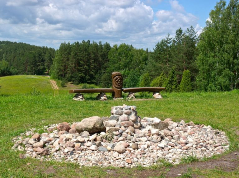 ladakalnis idol