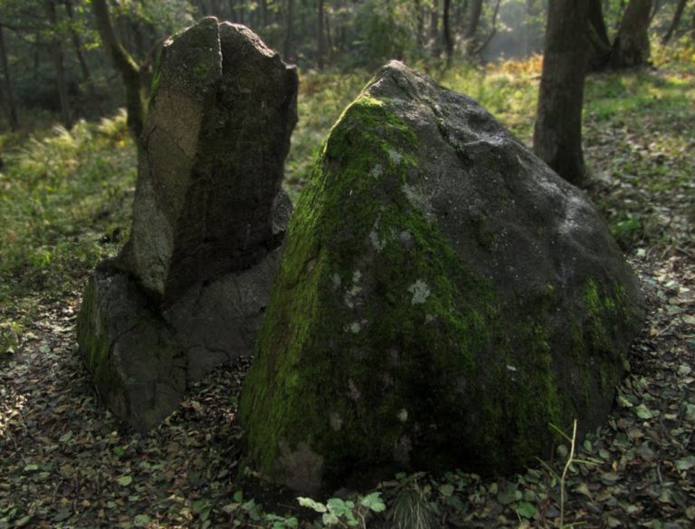 stone of lies
