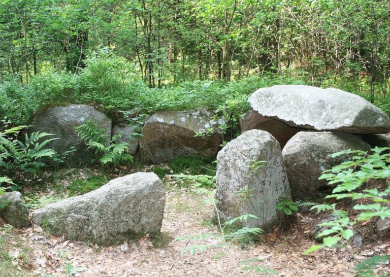 gnarrenburg dolmen