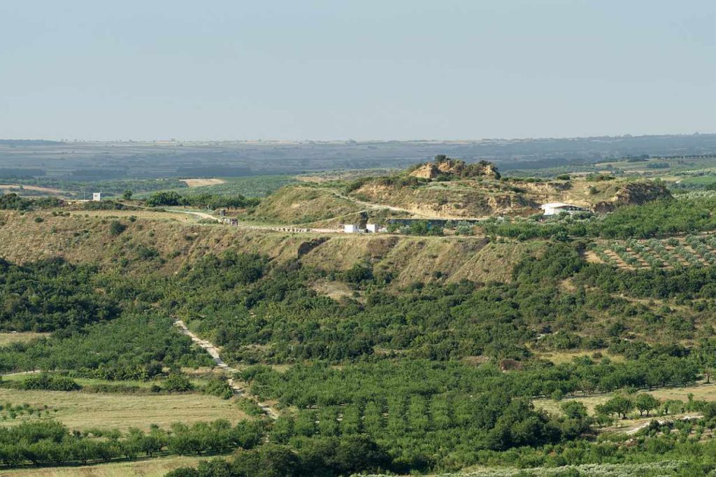 kasta tomb