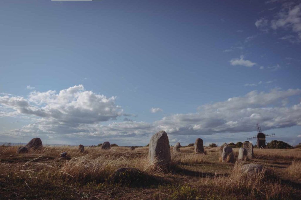 Research bundle on Prehistoric religion and spirituality