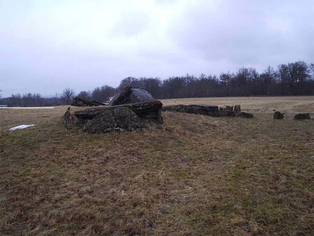Rössberga dolmen
