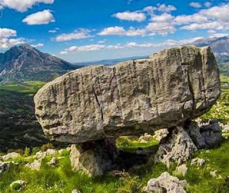 Vranisht Dolmen