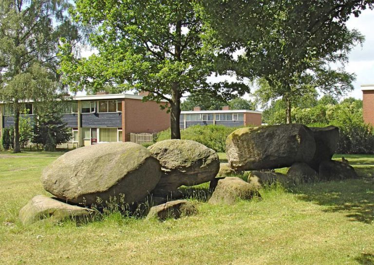 Dolmen D46
