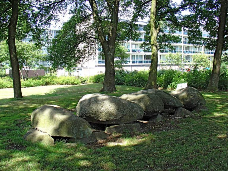 Dolmen D47