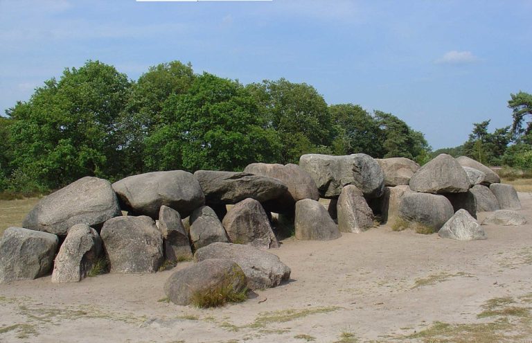 Dolmen D53